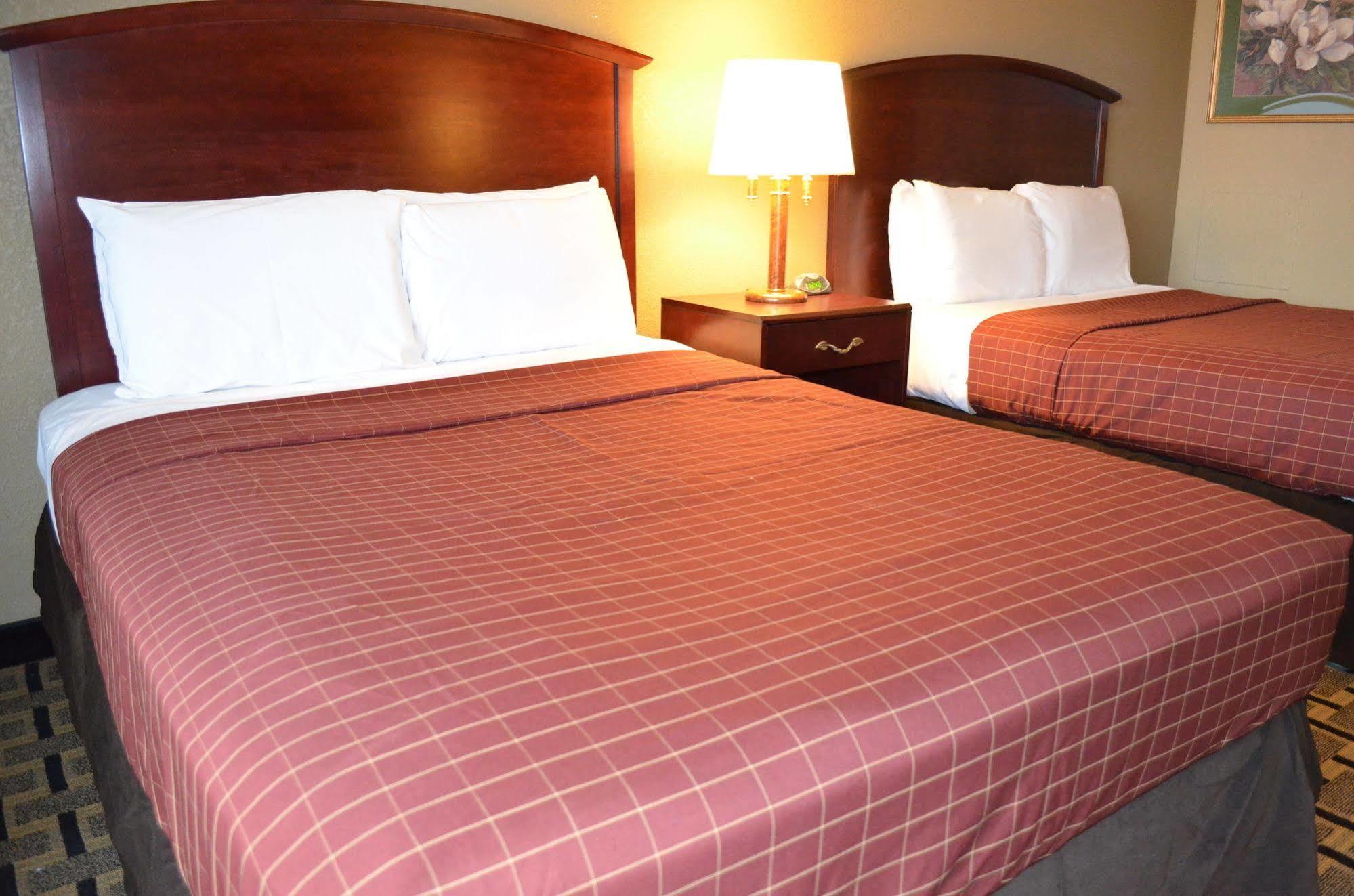 Quality Inn Detroit Downtown Екстериор снимка